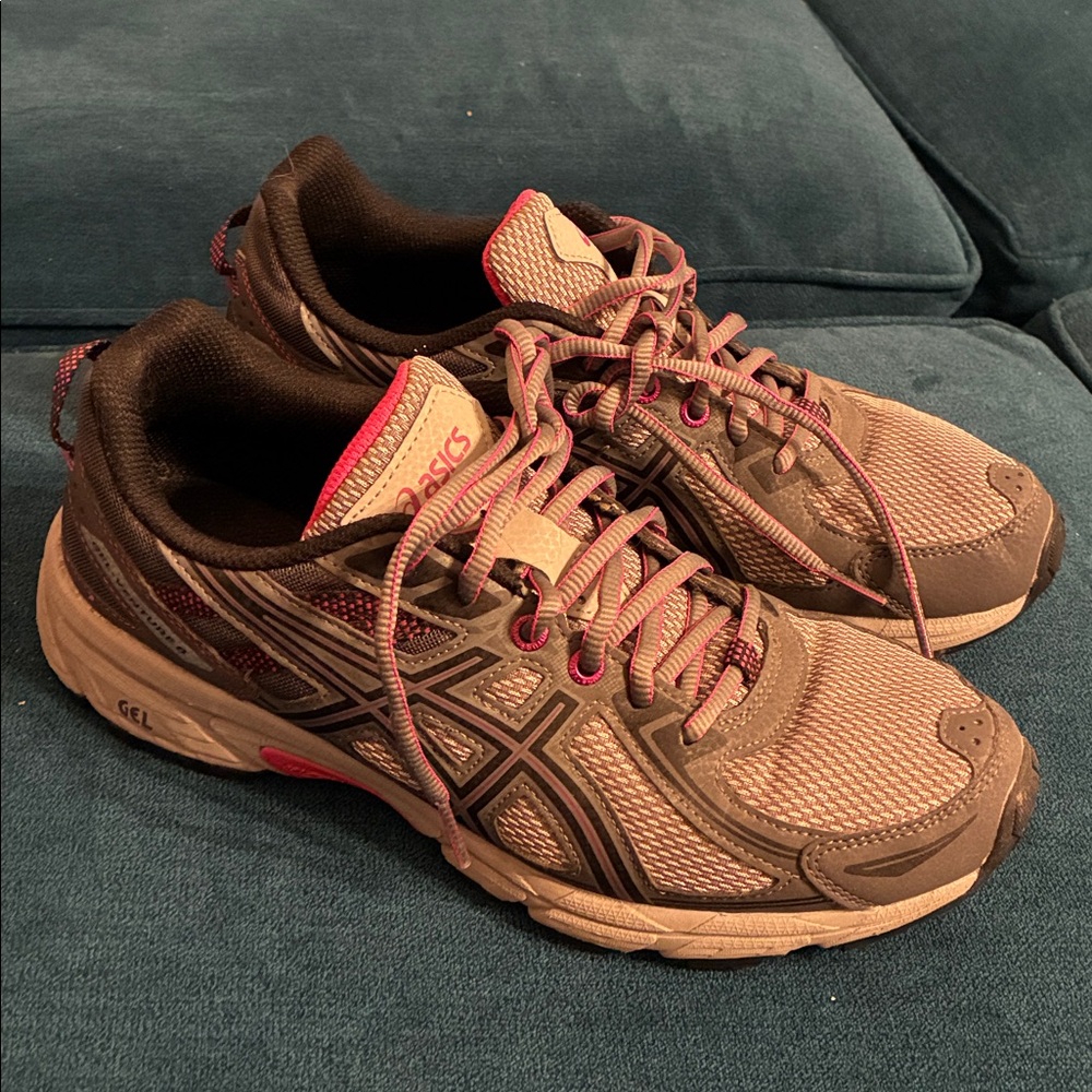 Asics Women’s Gel Venture 6 Pink and Gray Athletic Sneakers Sz 9.5